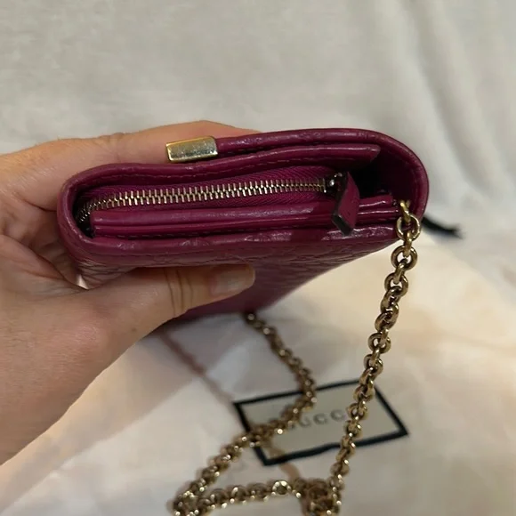 Gucci Bag - Picture 14 of 17